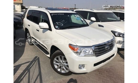 Buy Import Toyota Land Cruiser White Car in Import - Dubai in Curacao Buy Import Toyota Land Cruiser White Car in Import - Dubai in Curacao