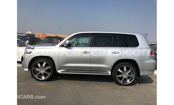 Buy Import Toyota Land Cruiser Other Car in Import - Dubai in Curacao Buy Import Toyota Land Cruiser Other Car in Import - Dubai in Curacao