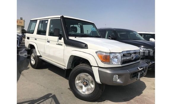 Buy Import Toyota Land Cruiser White Car in Import - Dubai in Curacao Buy Import Toyota Land Cruiser White Car in Import - Dubai in Curacao