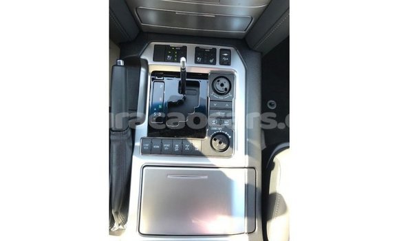 Buy Import Toyota Land Cruiser White Car in Import - Dubai in Curacao Buy Import Toyota Land Cruiser White Car in Import - Dubai in Curacao
