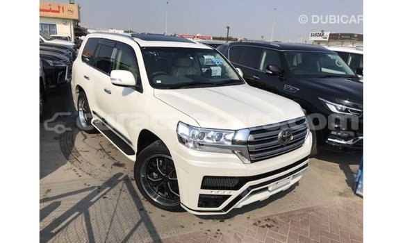 Buy Import Toyota Land Cruiser White Car in Import - Dubai in Curacao Buy Import Toyota Land Cruiser White Car in Import - Dubai in Curacao