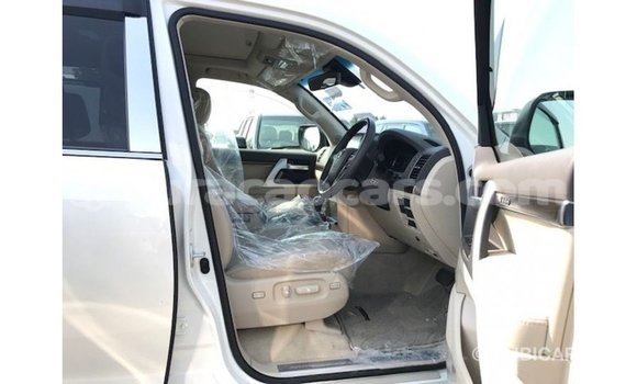 Buy Import Toyota Land Cruiser White Car in Import - Dubai in Curacao Buy Import Toyota Land Cruiser White Car in Import - Dubai in Curacao