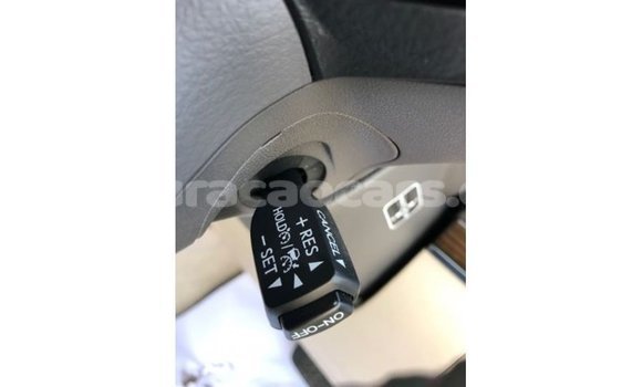 Buy Import Toyota Land Cruiser White Car in Import - Dubai in Curacao Buy Import Toyota Land Cruiser White Car in Import - Dubai in Curacao