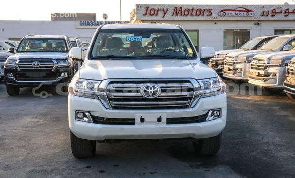 Buy Import Toyota Land Cruiser White Car in Import - Dubai in Curacao Buy Import Toyota Land Cruiser White Car in Import - Dubai in Curacao