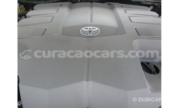 Buy Import Toyota Land Cruiser White Car in Import - Dubai in Curacao Buy Import Toyota Land Cruiser White Car in Import - Dubai in Curacao