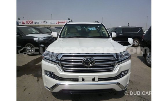 Buy Import Toyota Land Cruiser White Car in Import - Dubai in Curacao Buy Import Toyota Land Cruiser White Car in Import - Dubai in Curacao