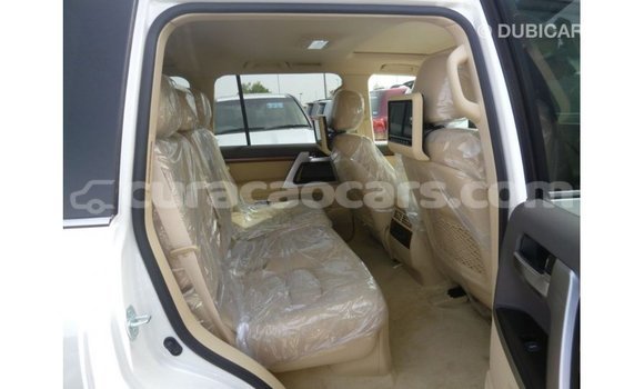 Buy Import Toyota Land Cruiser White Car in Import - Dubai in Curacao Buy Import Toyota Land Cruiser White Car in Import - Dubai in Curacao