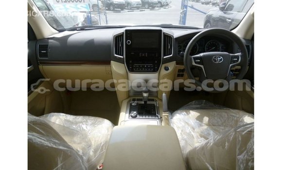 Buy Import Toyota Land Cruiser White Car in Import - Dubai in Curacao Buy Import Toyota Land Cruiser White Car in Import - Dubai in Curacao