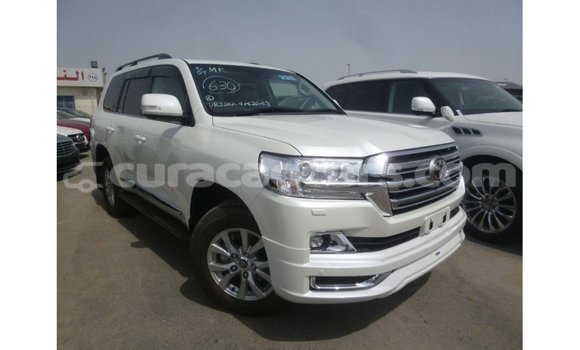 Buy Import Toyota Land Cruiser White Car in Import - Dubai in Curacao Buy Import Toyota Land Cruiser White Car in Import - Dubai in Curacao