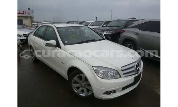 Buy Import Mercedes-Benz 200 White Car in Import - Dubai in Curacao Buy Import Mercedes-Benz 200 White Car in Import - Dubai in Curacao
