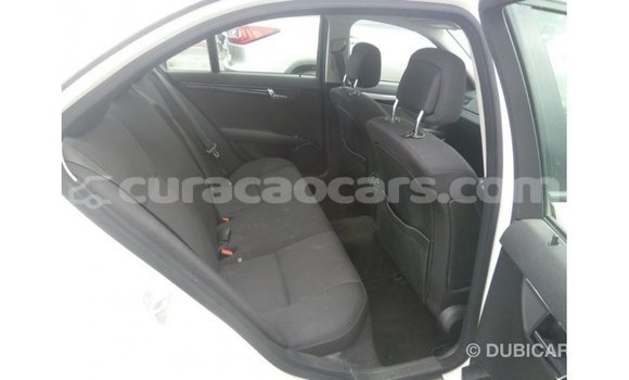 Buy Import Mercedes-Benz 200 White Car in Import - Dubai in Curacao Buy Import Mercedes-Benz 200 White Car in Import - Dubai in Curacao
