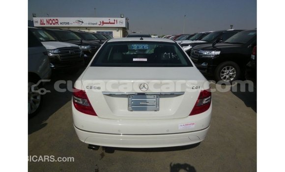 Buy Import Mercedes-Benz 200 White Car in Import - Dubai in Curacao Buy Import Mercedes-Benz 200 White Car in Import - Dubai in Curacao