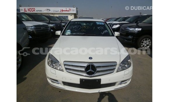 Buy Import Mercedes-Benz 200 White Car in Import - Dubai in Curacao Buy Import Mercedes-Benz 200 White Car in Import - Dubai in Curacao