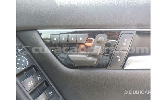 Buy Import Mercedes-Benz 200 Other Car in Import - Dubai in Curacao Buy Import Mercedes-Benz 200 Other Car in Import - Dubai in Curacao