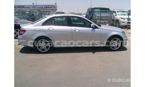 Buy Import Mercedes-Benz 190 (W201) Other Car in Import - Dubai in Curacao Buy Import Mercedes-Benz 190 (W201) Other Car in Import - Dubai in Curacao