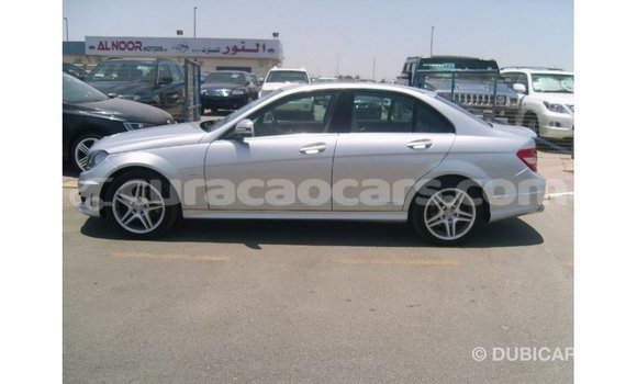 Buy Import Mercedes-Benz 190 (W201) Other Car in Import - Dubai in Curacao Buy Import Mercedes-Benz 190 (W201) Other Car in Import - Dubai in Curacao
