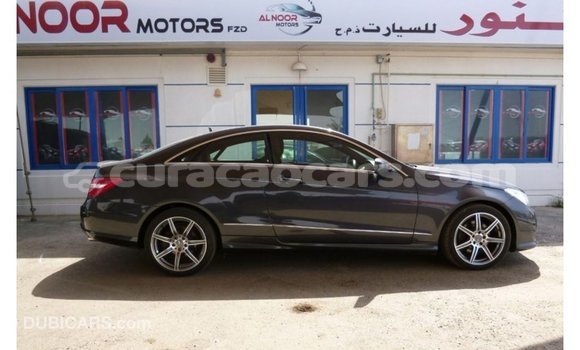 Buy Import Mercedes-Benz 190 (W201) Other Car in Import - Dubai in Curacao Buy Import Mercedes-Benz 190 (W201) Other Car in Import - Dubai in Curacao
