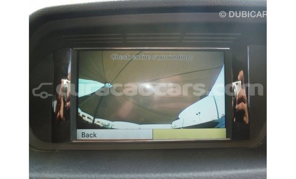 Buy Import Mercedes-Benz 190 (W201) Other Car in Import - Dubai in Curacao Buy Import Mercedes-Benz 190 (W201) Other Car in Import - Dubai in Curacao