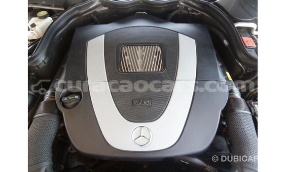 Buy Import Mercedes-Benz 190 (W201) Other Car in Import - Dubai in Curacao Buy Import Mercedes-Benz 190 (W201) Other Car in Import - Dubai in Curacao