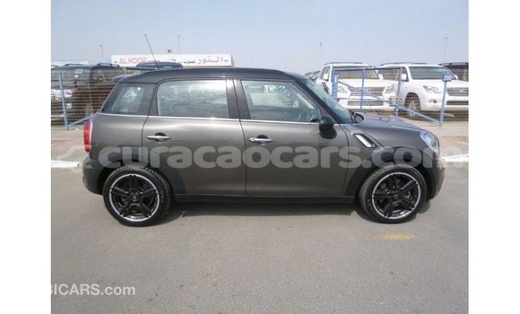 Buy Import Mini Cooper Brown Car in Import - Dubai in Curacao Buy Import Mini Cooper Brown Car in Import - Dubai in Curacao