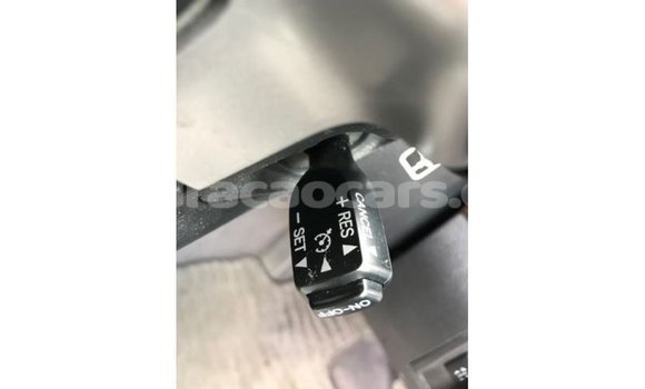 Buy Import Toyota Land Cruiser White Car in Import - Dubai in Curacao Buy Import Toyota Land Cruiser White Car in Import - Dubai in Curacao