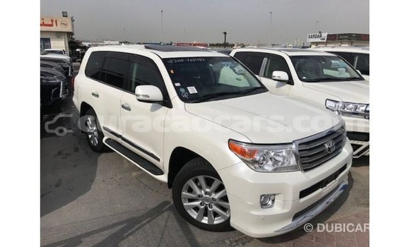 Buy Import Toyota Land Cruiser White Car in Import - Dubai in Curacao Buy Import Toyota Land Cruiser White Car in Import - Dubai in Curacao