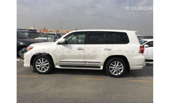Buy Import Toyota Land Cruiser White Car in Import - Dubai in Curacao Buy Import Toyota Land Cruiser White Car in Import - Dubai in Curacao