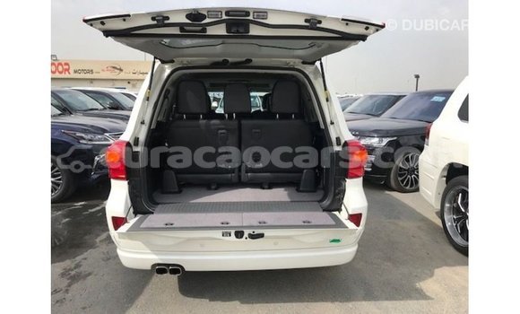Buy Import Toyota Land Cruiser White Car in Import - Dubai in Curacao Buy Import Toyota Land Cruiser White Car in Import - Dubai in Curacao