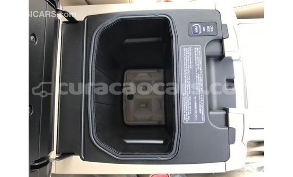 Buy Import Toyota Land Cruiser White Car in Import - Dubai in Curacao Buy Import Toyota Land Cruiser White Car in Import - Dubai in Curacao