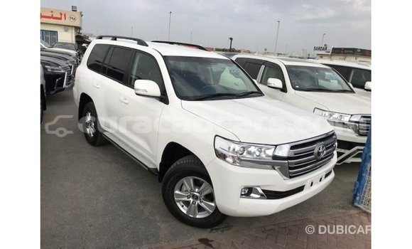 Buy Import Toyota Land Cruiser White Car in Import - Dubai in Curacao Buy Import Toyota Land Cruiser White Car in Import - Dubai in Curacao