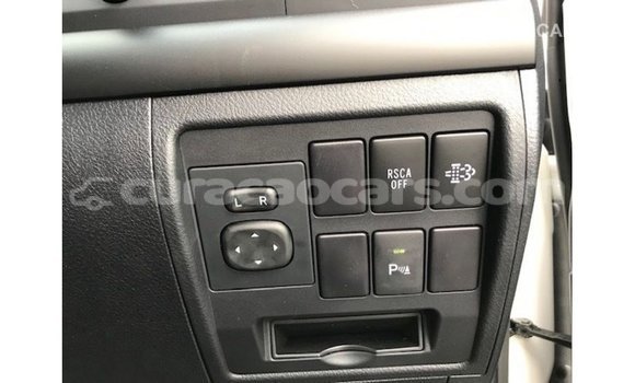 Buy Import Toyota Land Cruiser White Car in Import - Dubai in Curacao Buy Import Toyota Land Cruiser White Car in Import - Dubai in Curacao