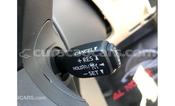 Buy Import Toyota Prado White Car in Import - Dubai in Curacao Buy Import Toyota Prado White Car in Import - Dubai in Curacao