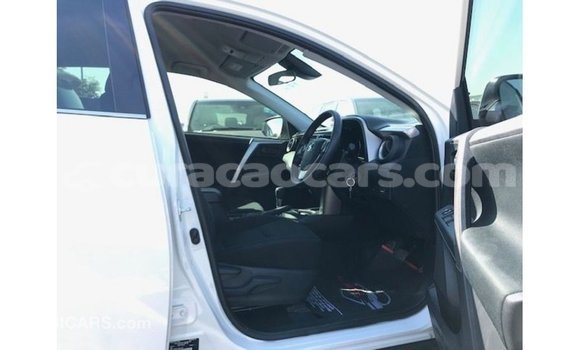Buy Import Toyota 4Runner White Car in Import - Dubai in Curacao Buy Import Toyota 4Runner White Car in Import - Dubai in Curacao