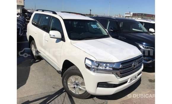 Buy Import Toyota Land Cruiser White Car in Import - Dubai in Curacao Buy Import Toyota Land Cruiser White Car in Import - Dubai in Curacao