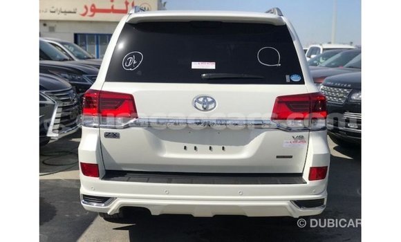 Buy Import Toyota Land Cruiser White Car in Import - Dubai in Curacao Buy Import Toyota Land Cruiser White Car in Import - Dubai in Curacao