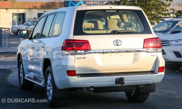 Buy Import Toyota Land Cruiser White Car in Import - Dubai in Curacao Buy Import Toyota Land Cruiser White Car in Import - Dubai in Curacao