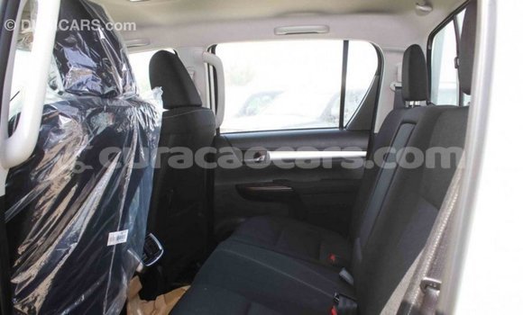Buy Import Toyota Hilux White Car in Import - Dubai in Curacao Buy Import Toyota Hilux White Car in Import - Dubai in Curacao