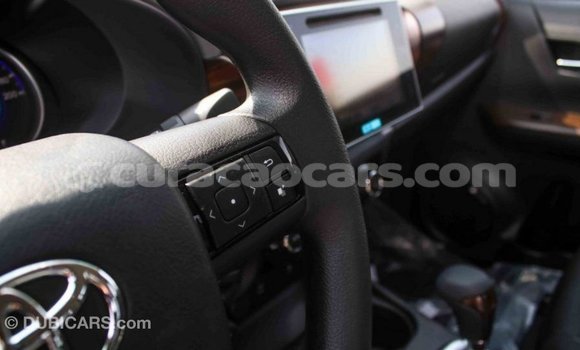Buy Import Toyota Hilux White Car in Import - Dubai in Curacao Buy Import Toyota Hilux White Car in Import - Dubai in Curacao