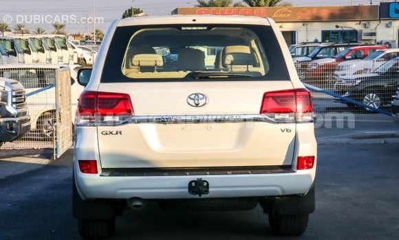 Buy Import Toyota Land Cruiser White Car in Import - Dubai in Curacao Buy Import Toyota Land Cruiser White Car in Import - Dubai in Curacao