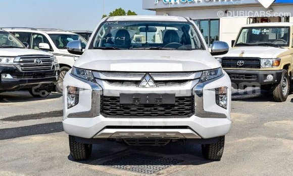 Buy Import Mitsubishi L200 White Car in Import - Dubai in Curacao Buy Import Mitsubishi L200 White Car in Import - Dubai in Curacao