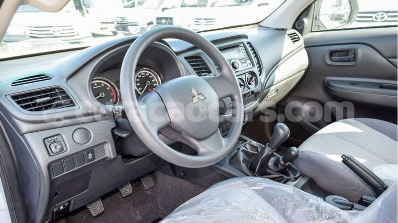 Big with watermark mitsubishi l200 curacao import dubai 2510