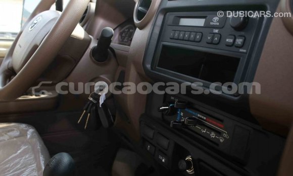 Buy Import Toyota Land Cruiser Beige Car in Import - Dubai in Curacao Buy Import Toyota Land Cruiser Beige Car in Import - Dubai in Curacao
