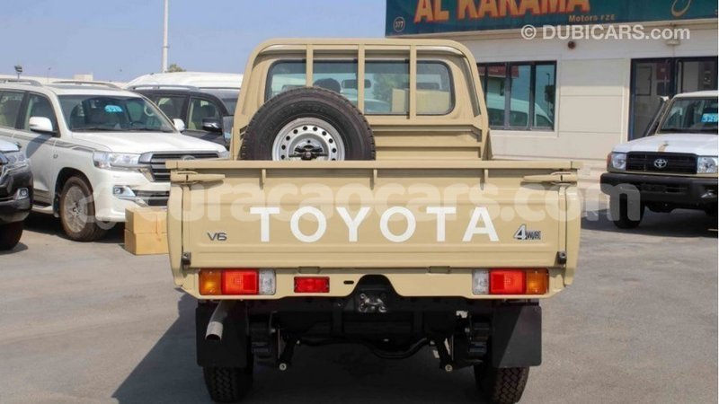 Big with watermark toyota land cruiser curacao import dubai 2511