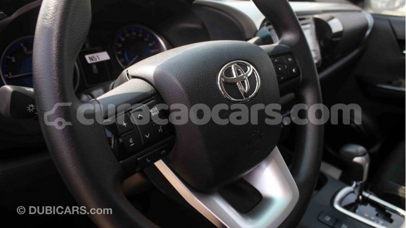 Big with watermark toyota hilux curacao import dubai 2515
