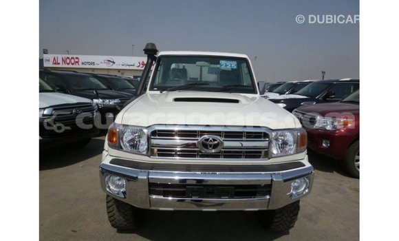 Buy Import Toyota Land Cruiser White Car in Import - Dubai in Curacao Buy Import Toyota Land Cruiser White Car in Import - Dubai in Curacao