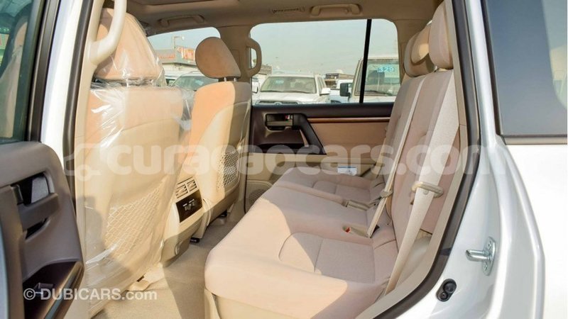 Big with watermark toyota land cruiser curacao import dubai 2522