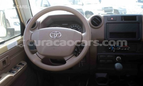 Buy Import Toyota Land Cruiser Beige Car in Import - Dubai in Curacao Buy Import Toyota Land Cruiser Beige Car in Import - Dubai in Curacao