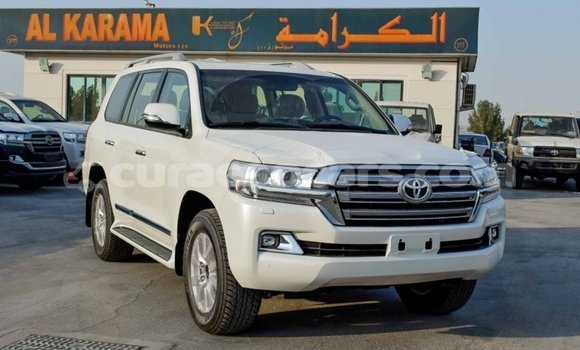 Buy Import Toyota Land Cruiser White Car in Import - Dubai in Curacao Buy Import Toyota Land Cruiser White Car in Import - Dubai in Curacao