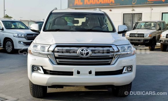 Buy Import Toyota Land Cruiser White Car in Import - Dubai in Curacao Buy Import Toyota Land Cruiser White Car in Import - Dubai in Curacao