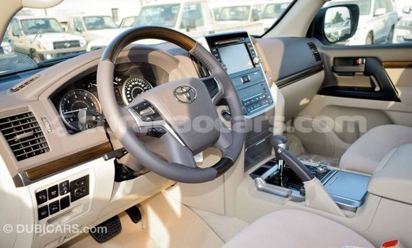 Buy Import Toyota Land Cruiser White Car in Import - Dubai in Curacao Buy Import Toyota Land Cruiser White Car in Import - Dubai in Curacao